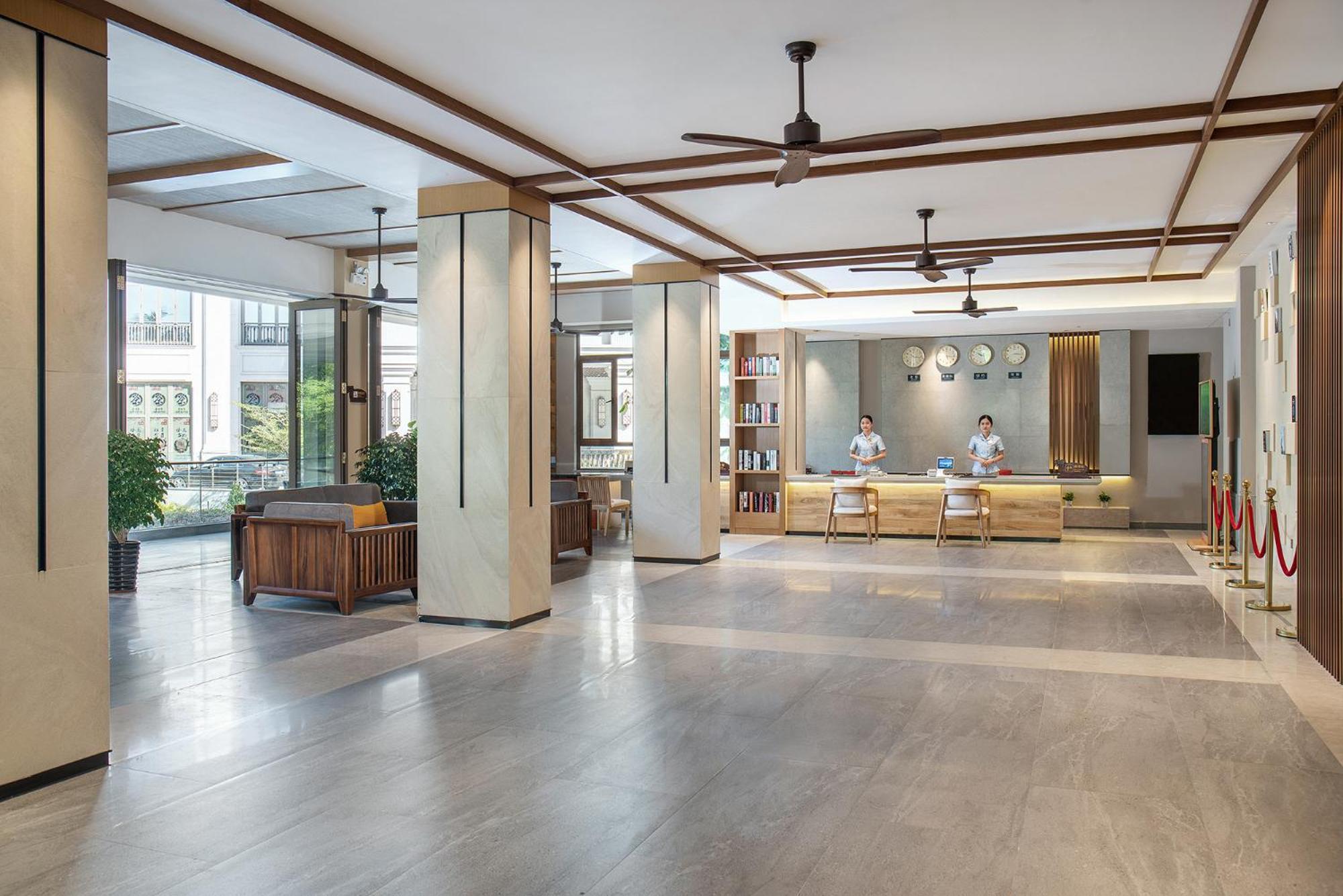Sanya South China Hotel ภายนอก รูปภาพ